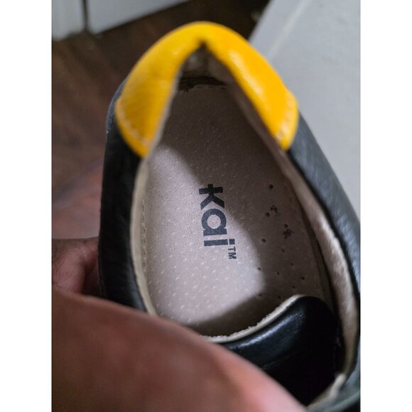 Kai Kids Black & Yellow Leather Sneakers Lace-Up Details Size 10.5 - Picture 9 of 9